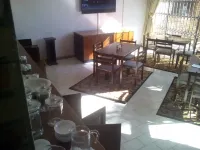 Thabiso Guesthouse Hotels near Waltloo Train Station