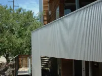 モダン B&B メニル・コレクション周辺のホテル