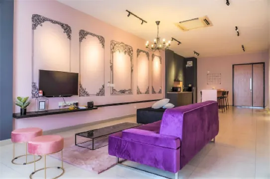 Octagon Ipoh by Plush