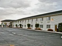 Rory & Ryan Inn - 2-Star