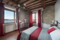 La Folaga del Trasimeno Hotels in Magione