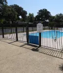 Baymont by Wyndham Lafayette Airport - Swimmingpools