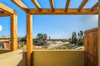 Is Molas Resort - Sea View