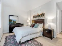 Global Luxury Suites at the White House