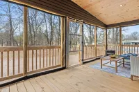 Dog Friendly Sand Valley Lake Camelot