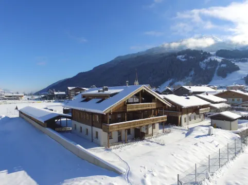 Apartment in Hollersbach Near Ski Lift