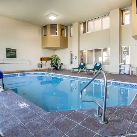Comfort Suites