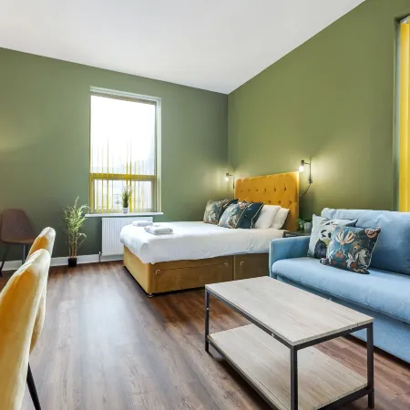 Queen Street Apartments by Sasco