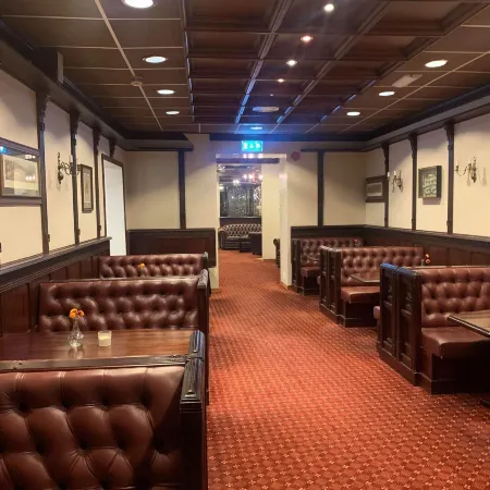 Chesterfield Hotel