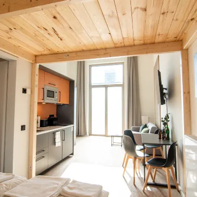 Homaris Apartments Winterhude Отели рядом с достопримечательностью «Театр Кампнагель»