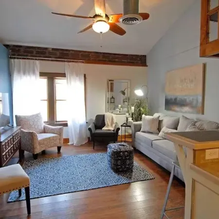 Unique Craftsman Style Loft Downtown Bloomington