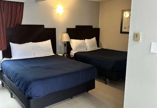 트래블로지 바이 윈덤 랑글리 시티 이미지