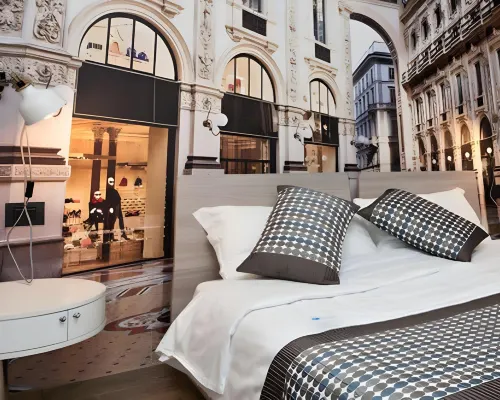 Aparthotel Meneghino Hotels near Cordusio Station