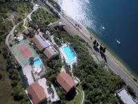 Taki Village Hotéis em Brenzone