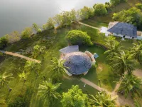 Elements Beach & Nature Resort فنادق في 