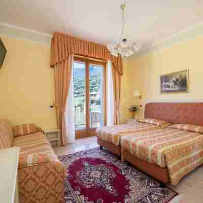Hotel Cristallo Rooms