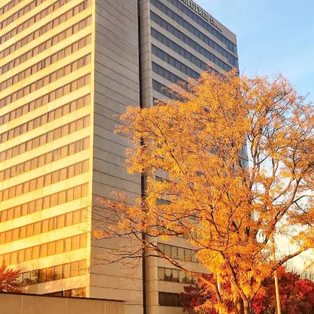DoubleTree by Hilton Kansas City - Overland Park