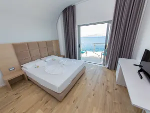 Hotel Saranda Palace
