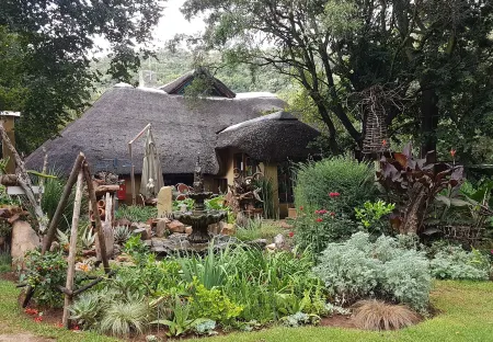 Hornbill Lodge Отели в г. Западный Ранд