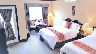 The Falls Inn - Walters Falls Các khách sạn ở Grey Highlands