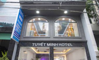 Tuyet Minh Hotel