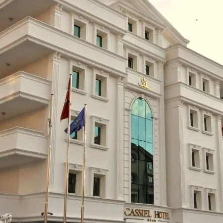 Cassiel Hotel