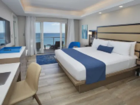 Oceans at Divi Little Bay Hotels in Sint Maarten