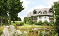 Gasthof Zum Kreuz Escheck Hotels in Schonwald