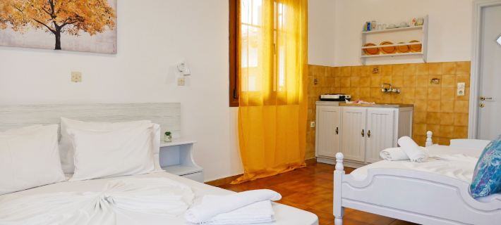 Jasmine Apartments Hotels in Pythagoreio