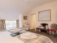 The Royal Oak Hotels in Ryedale District