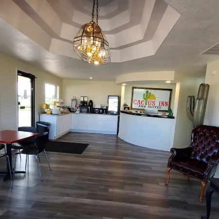 Cactus Inn and Suites Отели в г. Райт