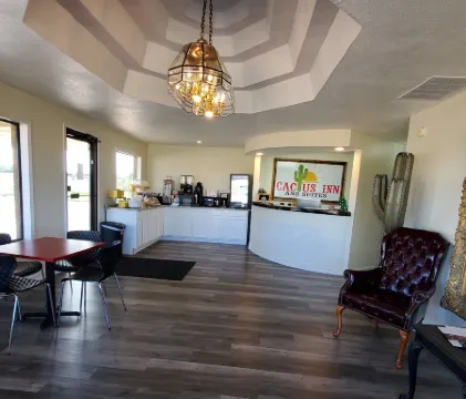 Cactus Inn and Suites