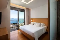 Omnia Villa II - สระว่ายน้ำอุ่น วิวทะเลสวยงาม โรงแรมใน