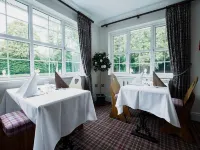 The Gables Hotel - breakfast