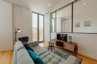Courtyard Oporto Design Apartment G Hotels in Campanha