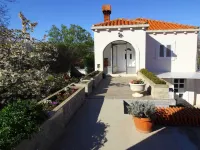 Apartment Marita Hotels in Cilipi