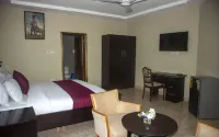 Kislas Luxury Hotel Hotels in Adenta Municipality