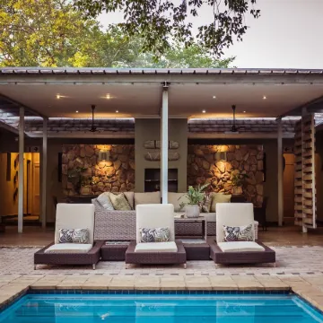 Bushveld Terrace Safari Hotel, Lodge & Spa