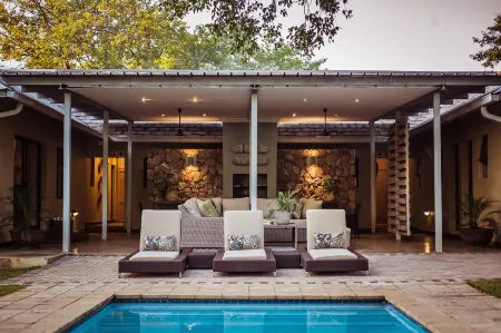 Bushveld Terrace Safari Hotel, Lodge & Spa