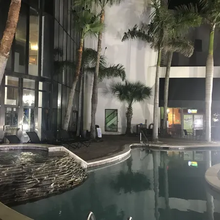 Sunchase Inn & Suites