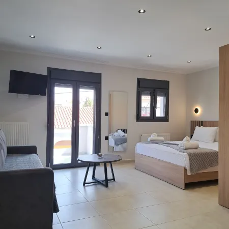 Rafkon Luxury Apartments - Myrina