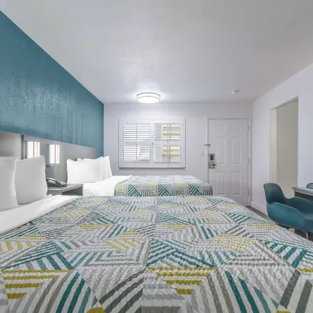 Studio 6 Suites Madera, CA - Yosemite