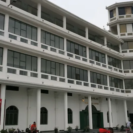 Mahamaya Palace Hotel & Conference Center
