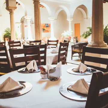 Hotel Parador de Alcalá Отели рядом с достопримечательностью «Церковь Санто-Доминго»
