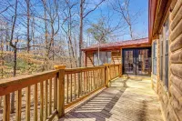 Sunset Ridge @ Trailhead Cabins Hotels in Monteagle