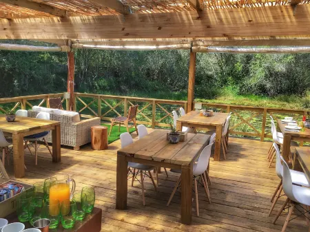 Forest Edge Отели рядом с достопримечательностью «Sedge Links Golf Course»