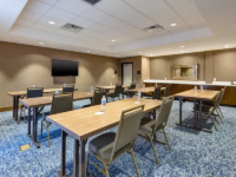 Hampton Inn and Suites Wells Hotels in Elko County