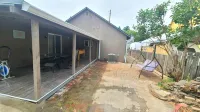 Newly Remodeled 3/2 w/ King Bed Near Intel - 2-Star