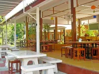 Baansuan Amphawan Resort Hotels in Mueang Samut Songkhram