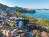 Las Catalinas Doorway Hotels in Las Catalinas